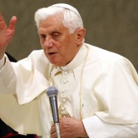 Foto/Imagem Vaticano entra na justiça contra propaganda da Benetton com o Papa Noticia Mundo Foto/Imagem Vaticano entra na justiça contra propaganda da Benetton com o Papa Noticia Mundo