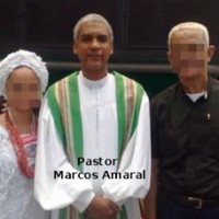 Foto/Imagem Pastor une-se com babalaô contra a intolerância religiosa Noticia Religião Foto/Imagem Pastor une-se com babalaô contra a intolerância religiosa Noticia Religião