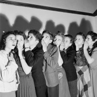 Fofoqueiros na IGREJA Fofoqueiros na IGREJA